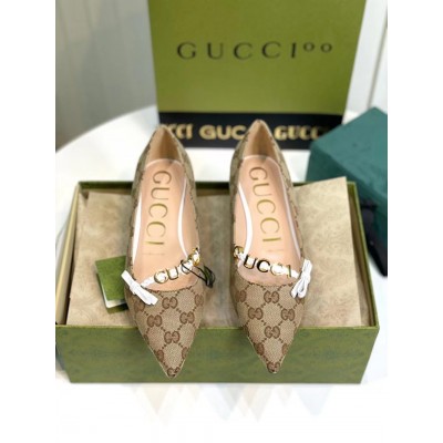 Gucci Ballet Flats in GG Canvas with GUCCI Metal