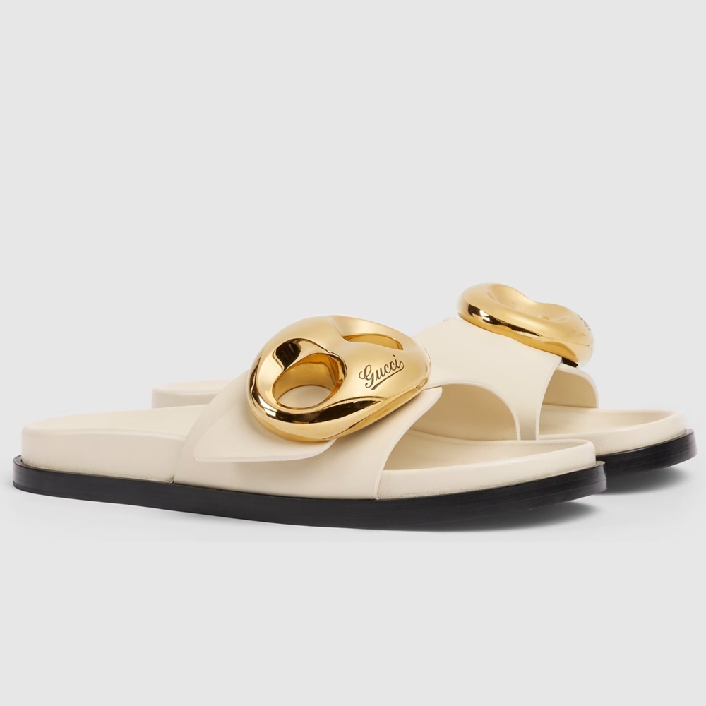 Gucci Marina Chain Slide Sandals in White Leather