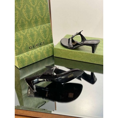 Gucci Thong Sandals 55mm in Black Patent Leather