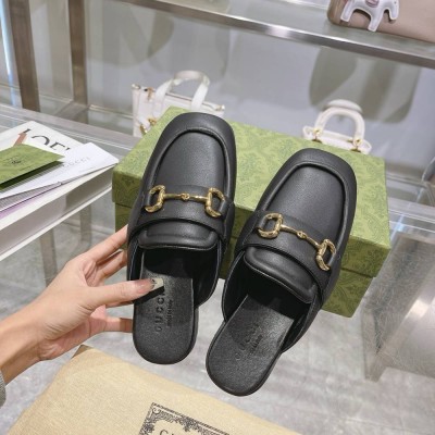 Gucci Women Loafer Slippers in Black Leather with Horsebit