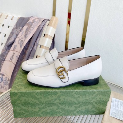 Gucci Women Loafers in White Leather with Double G